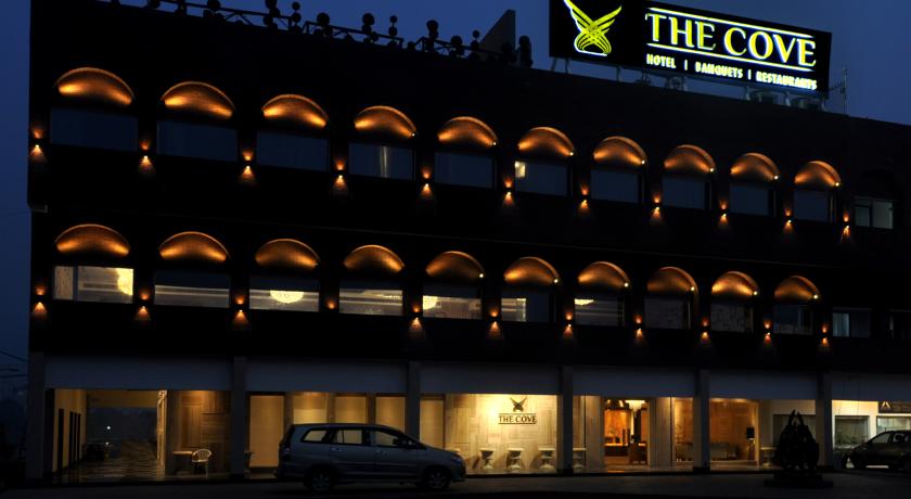 Hotel The Cove